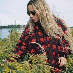 Meet your Posher, Reilly